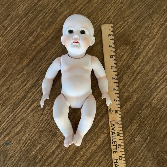 Vintage Bisque Germany J.D.K. Doll “Jeanette 1982” Fully Jointed - Picture 9 of 13